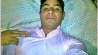 Моя худенькая соседка трахается со своим другом - порно видео