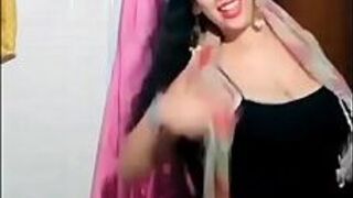 Самый красивый танец шрамит Остальное видео в описании. - порно видео