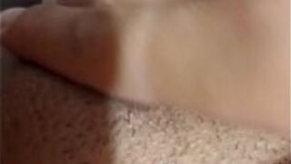 Ты хочешь прикоснуться ко мне? - порно видео