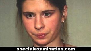 Девушка осмотрена гинекологом - порно видео