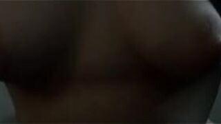 Сиськи Рамоны - порно видео