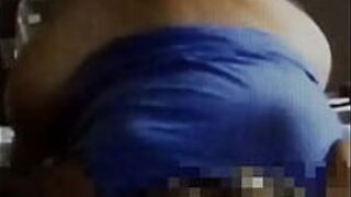 Мексиканская зрелая с большой задницей в домашнем видео - порно видео