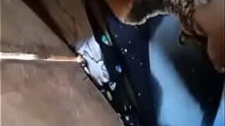 Показываю ей вагину - порно видео