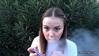 - Я чувствую его пульсацию! Давай кримпай! - Сводная сестра любит как в хентае - порно видео